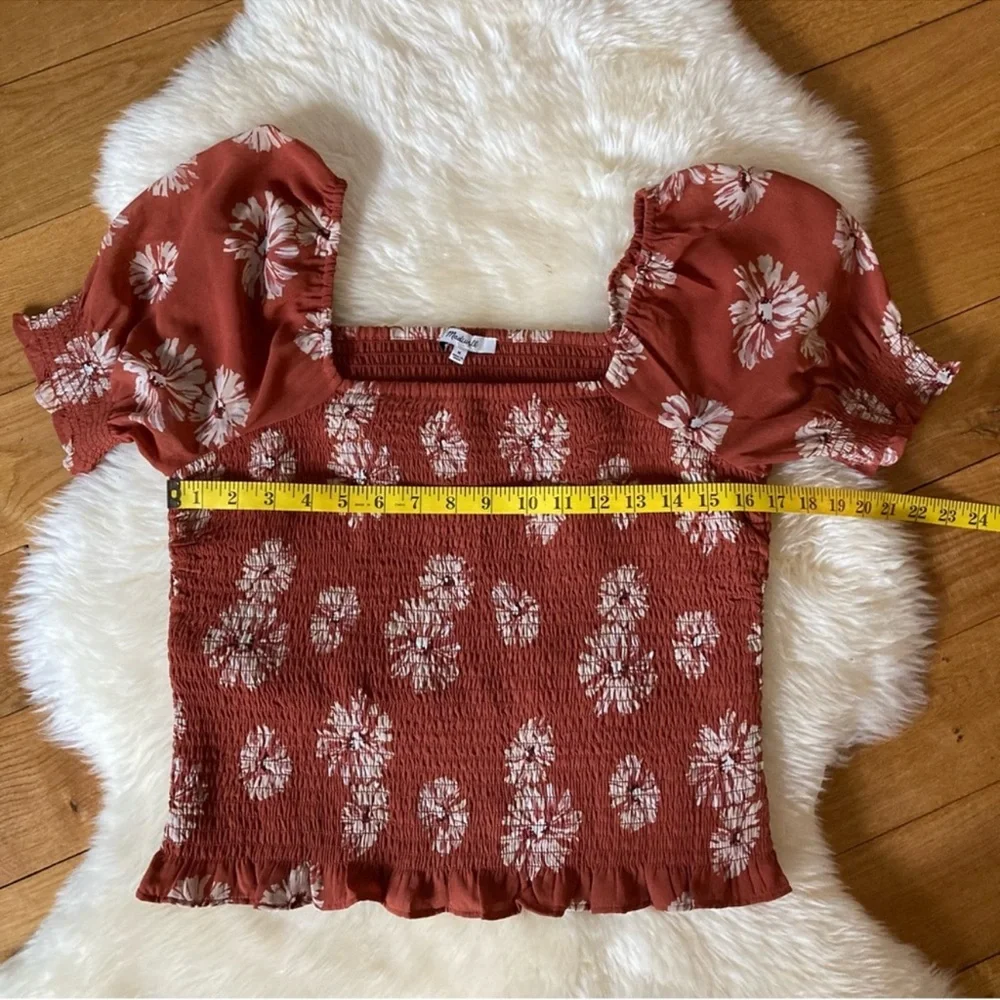 Madewell Georgette Lucie Puff-Sleeve Smocked Bodice Top in Moody Blooms Size M
